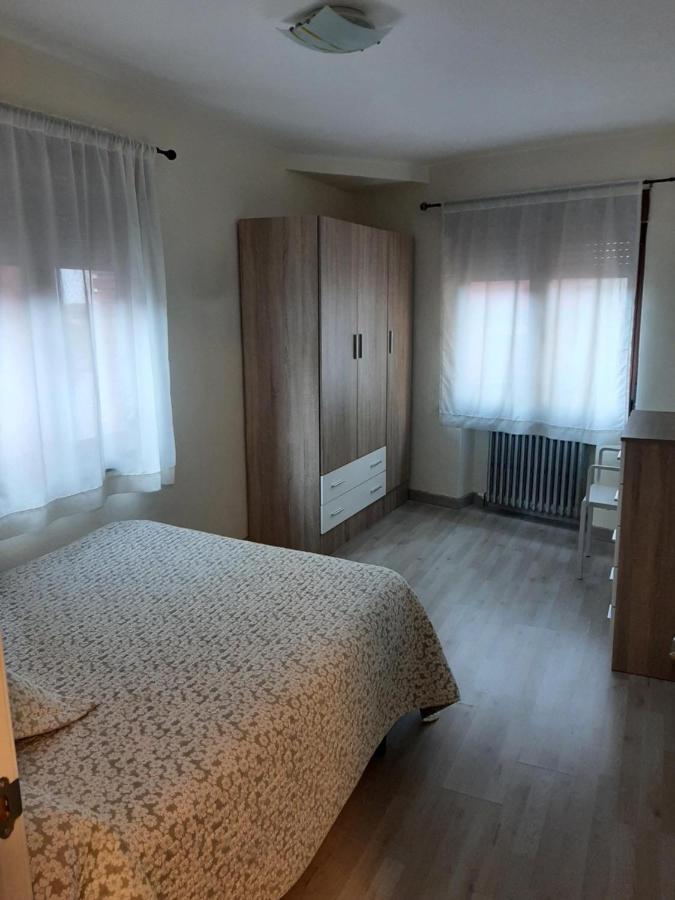 Piso Con Terraza En Felechosa Apartamento Exterior foto